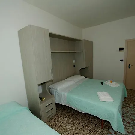 Отель Fabbri's 2*